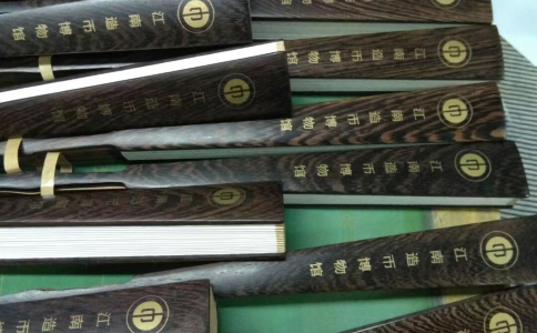 江南造币博物馆折扇丝印金色字、艺术品丝网印刷